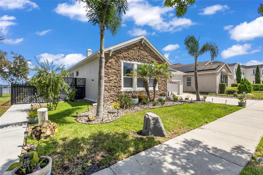 For Sale: $765,000 (5 beds, 4 baths, 2791 Square Feet)