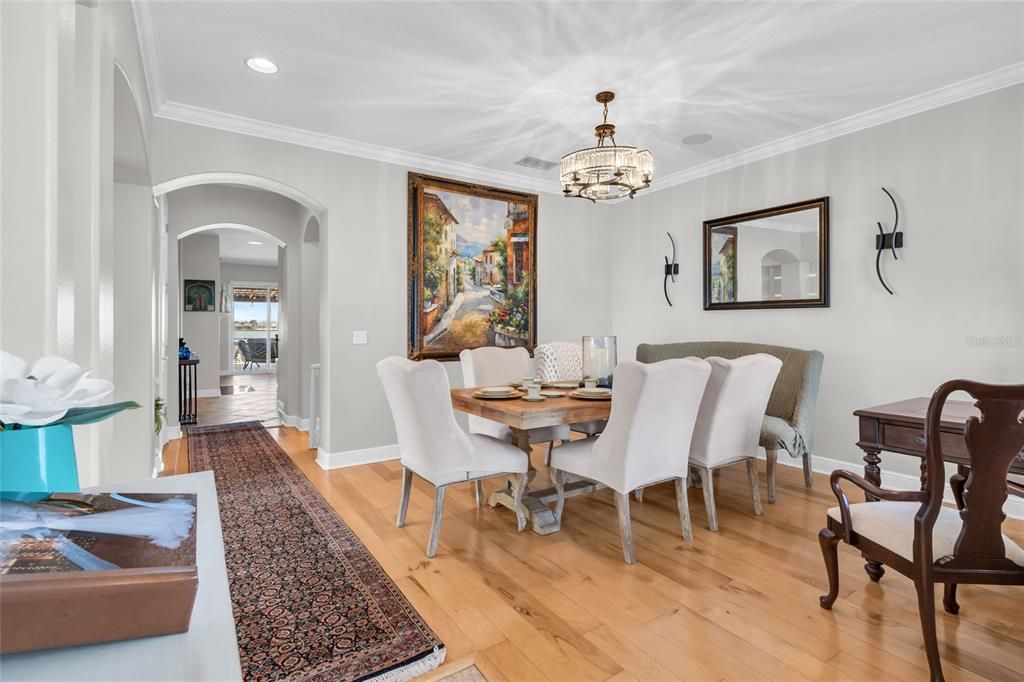 For Sale: $765,000 (5 beds, 4 baths, 2791 Square Feet)