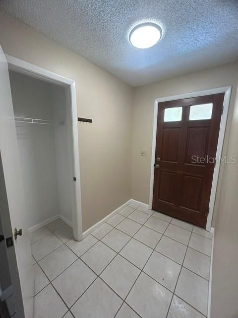 For Rent: $2,450 (3 beds, 2 baths, 1556 Square Feet)