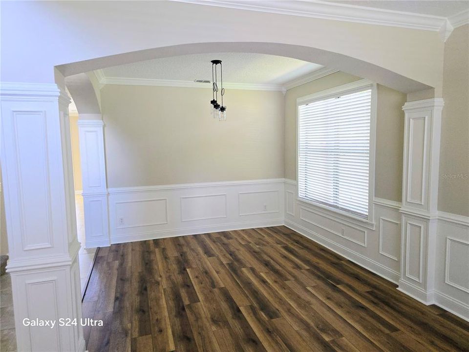 En Venta: $599,000 (5 camas, 3 baños, 3608 Pies cuadrados)