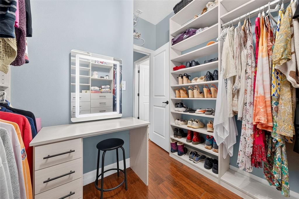 Active With Contract: $479,000 (3 beds, 3 baths, 2582 Square Feet)