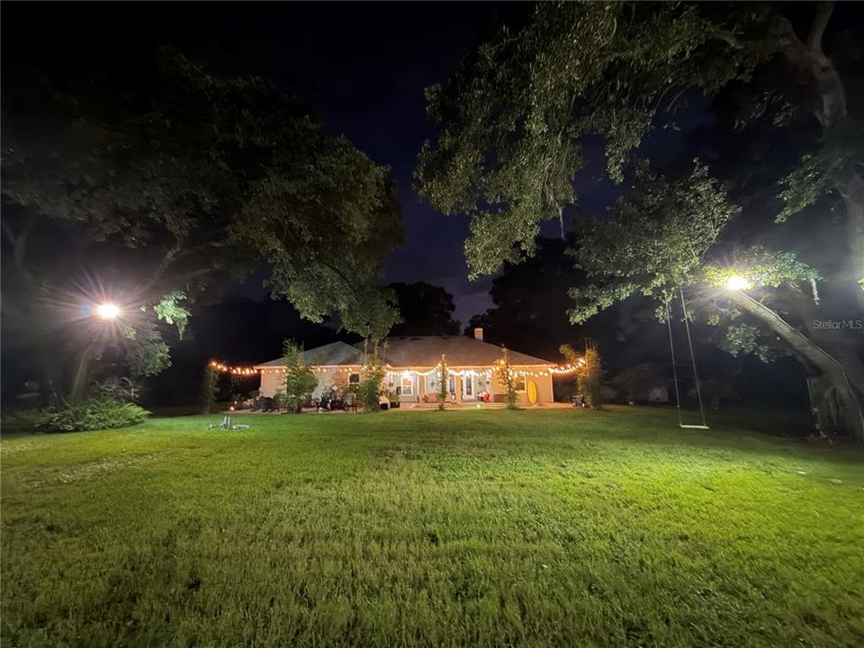 For Sale: $850,000 (4 beds, 3 baths, 2668 Square Feet)