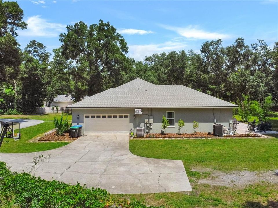 For Sale: $850,000 (4 beds, 3 baths, 2668 Square Feet)