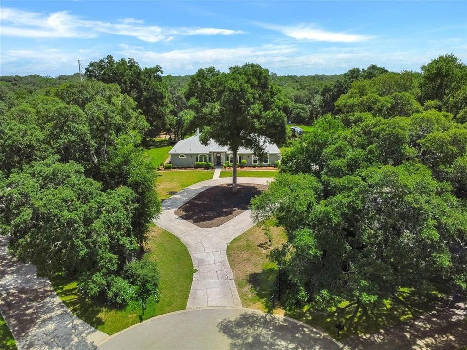 For Sale: $850,000 (4 beds, 3 baths, 2668 Square Feet)