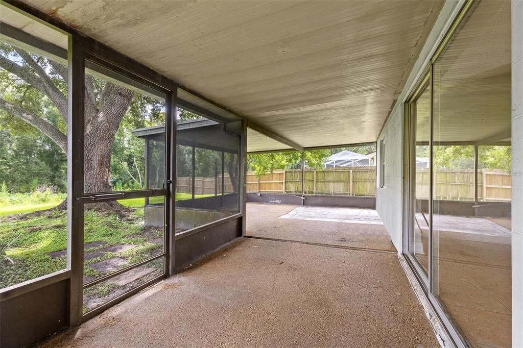 For Rent: $2,095 (3 beds, 2 baths, 1413 Square Feet)