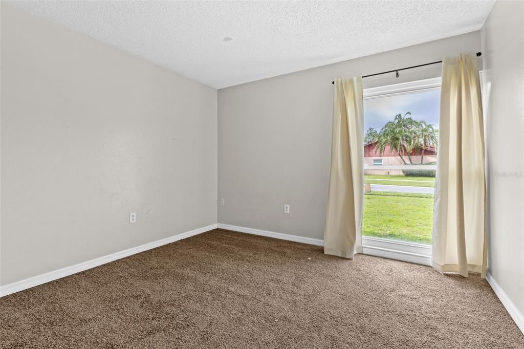 For Rent: $2,095 (3 beds, 2 baths, 1413 Square Feet)