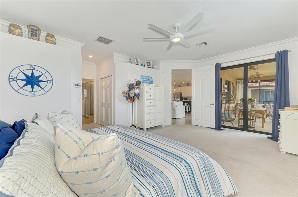 For Sale: $399,000 (3 beds, 2 baths, 2284 Square Feet)