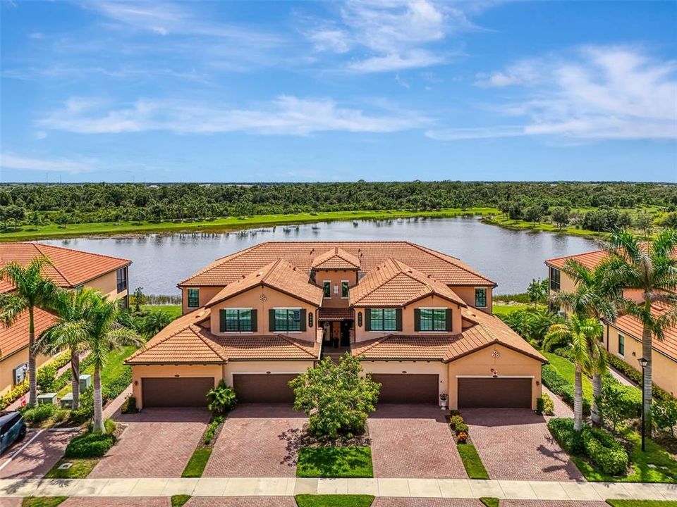 For Sale: $399,000 (3 beds, 2 baths, 2284 Square Feet)
