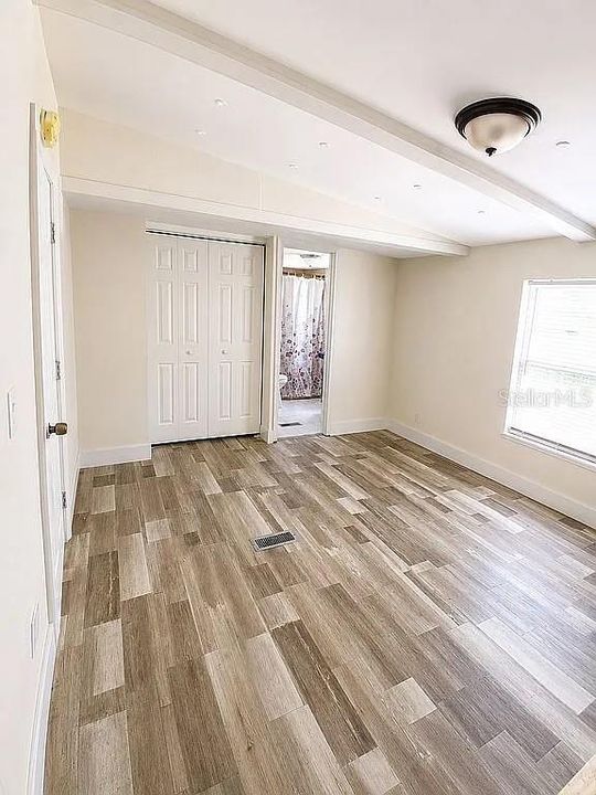For Sale: $199,995 (3 beds, 3 baths, 1344 Square Feet)