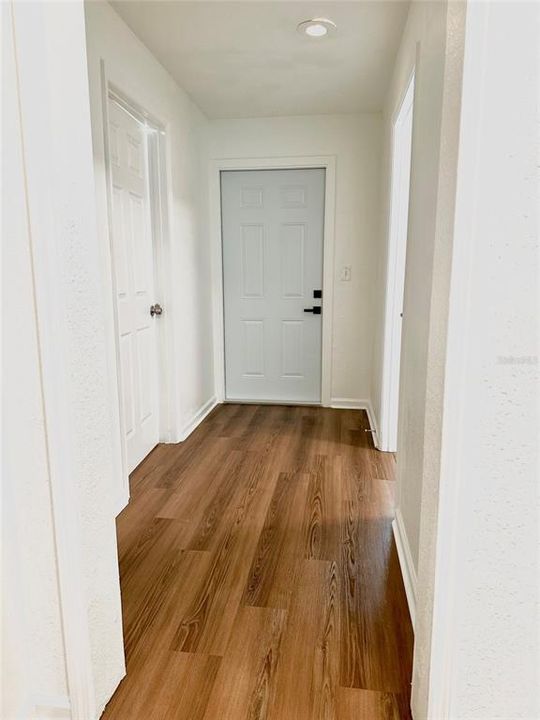 For Sale: $425,000 (6 beds, 0 baths, 2304 Square Feet)