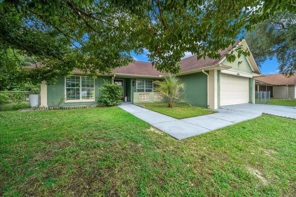 En Venta: $235,000 (3 camas, 2 baños, 1658 Pies cuadrados)