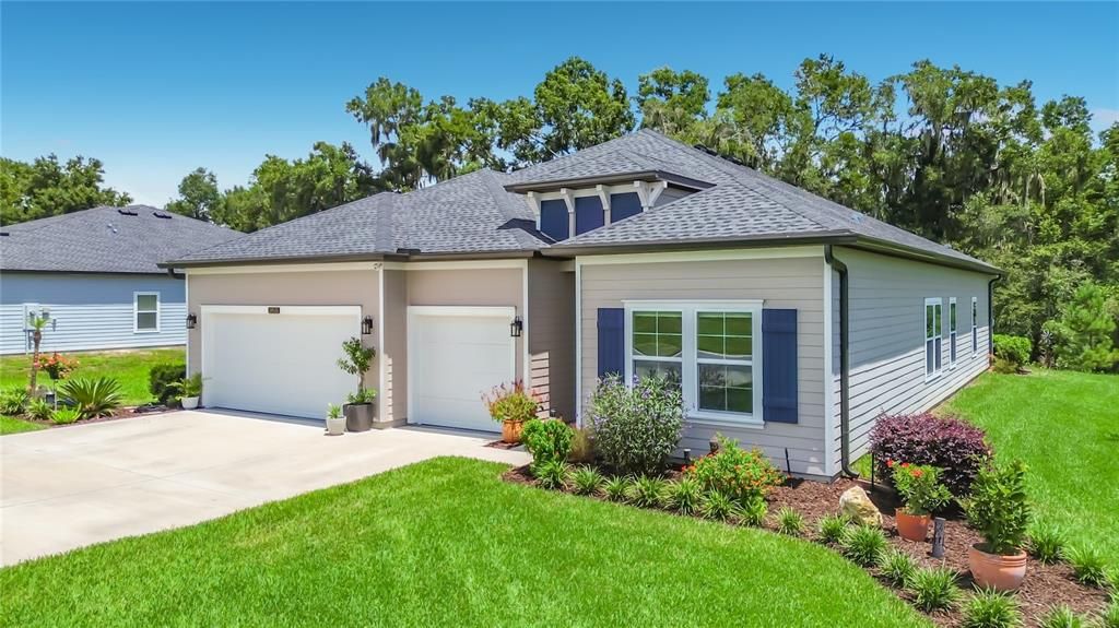 For Sale: $379,900 (4 beds, 3 baths, 2267 Square Feet)