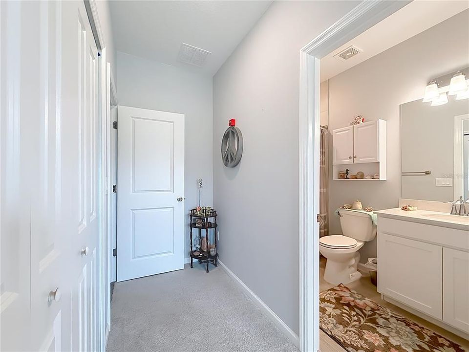 For Sale: $379,900 (4 beds, 3 baths, 2267 Square Feet)