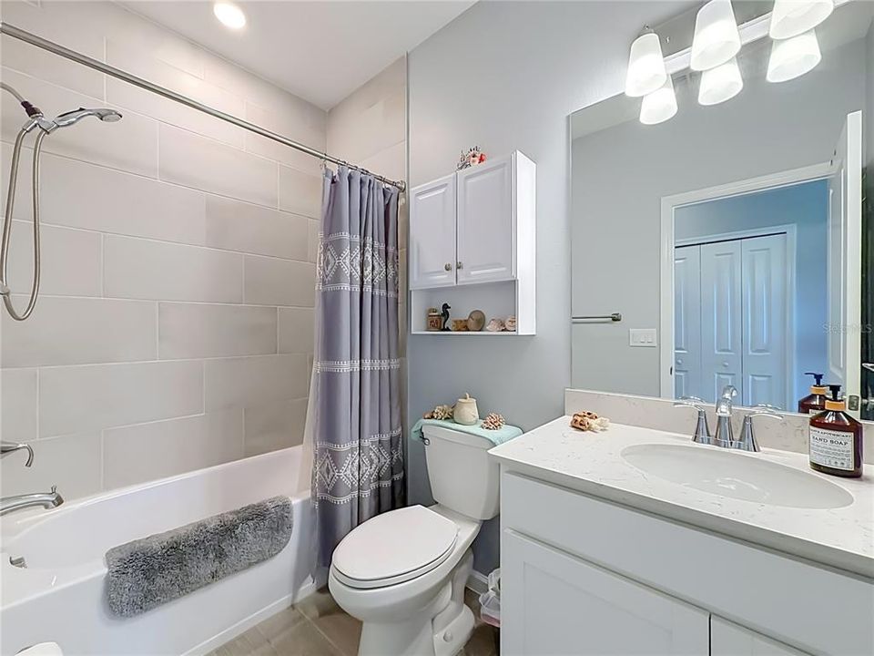 For Sale: $379,900 (4 beds, 3 baths, 2267 Square Feet)
