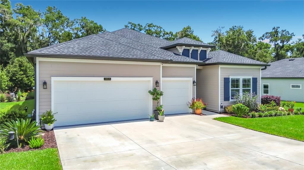 For Sale: $379,900 (4 beds, 3 baths, 2267 Square Feet)
