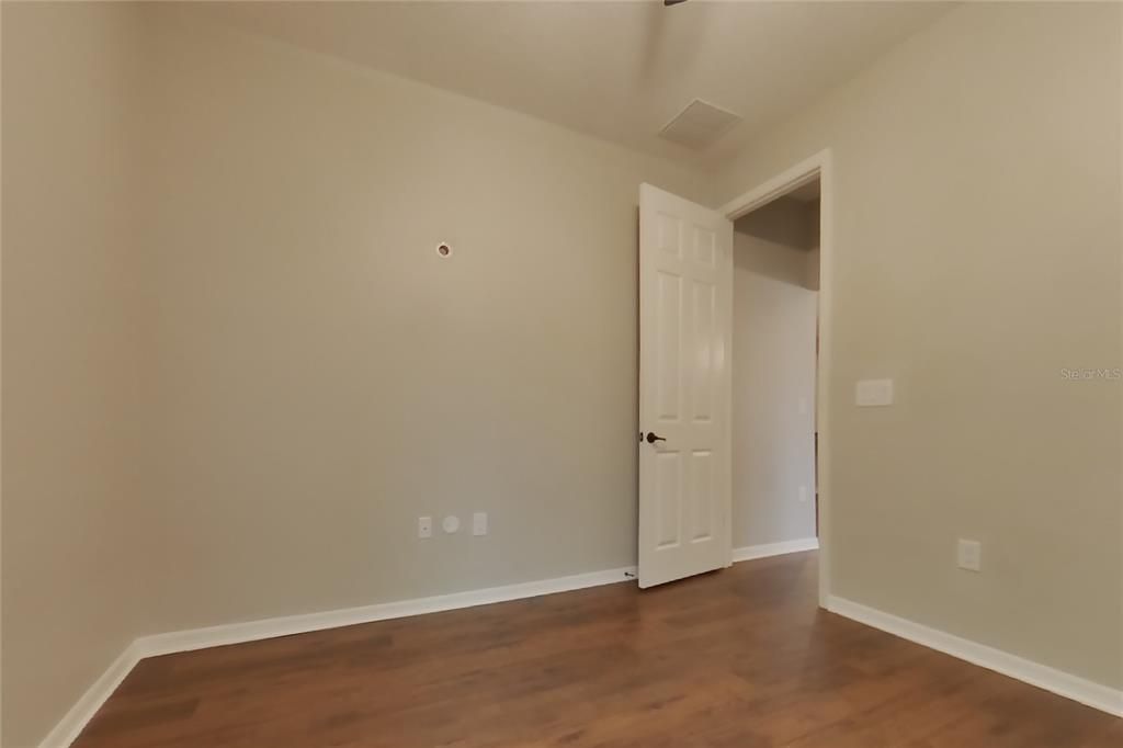 For Rent: $2,249 (4 beds, 2 baths, 1801 Square Feet)