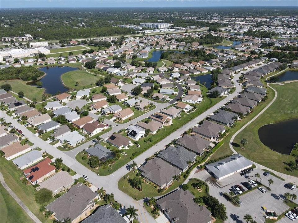 For Sale: $329,900 (2 beds, 2 baths, 1677 Square Feet)