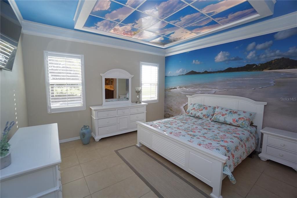 For Sale: $329,900 (2 beds, 2 baths, 1677 Square Feet)