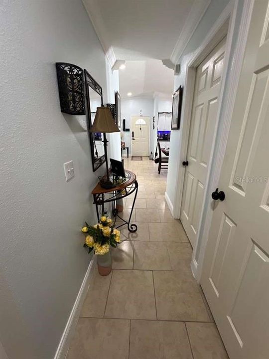 For Rent: $2,200 (3 beds, 2 baths, 1200 Square Feet)