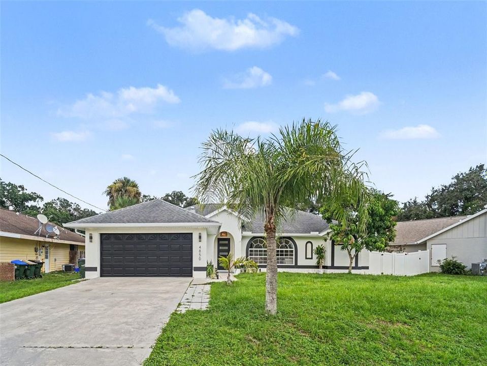 For Sale: $315,000 (3 beds, 2 baths, 1837 Square Feet)