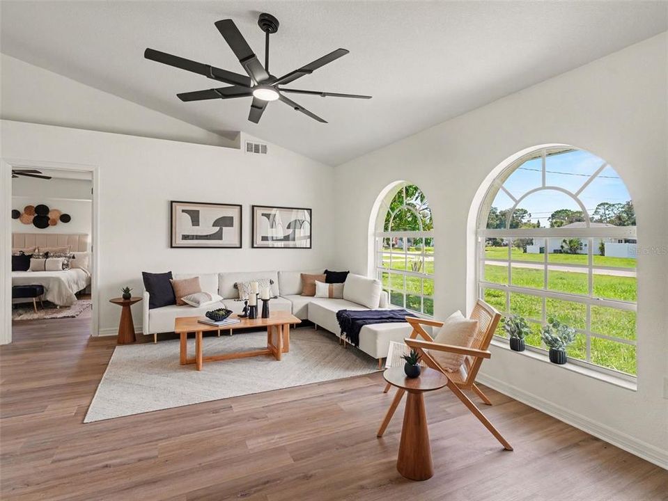 For Sale: $315,000 (3 beds, 2 baths, 1837 Square Feet)