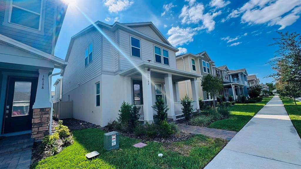 En Venta: $870,000 (5 camas, 4 baños, 2725 Pies cuadrados)