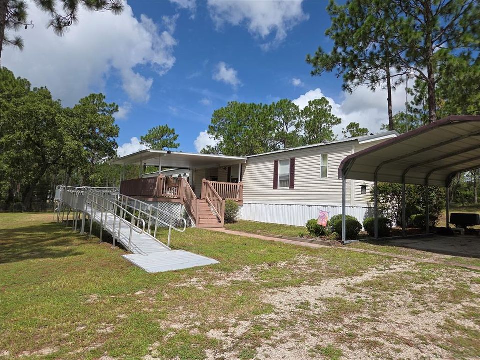 For Sale: $160,000 (3 beds, 2 baths, 1216 Square Feet)