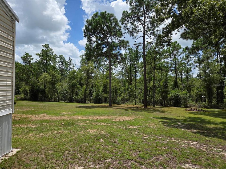 For Sale: $160,000 (3 beds, 2 baths, 1216 Square Feet)