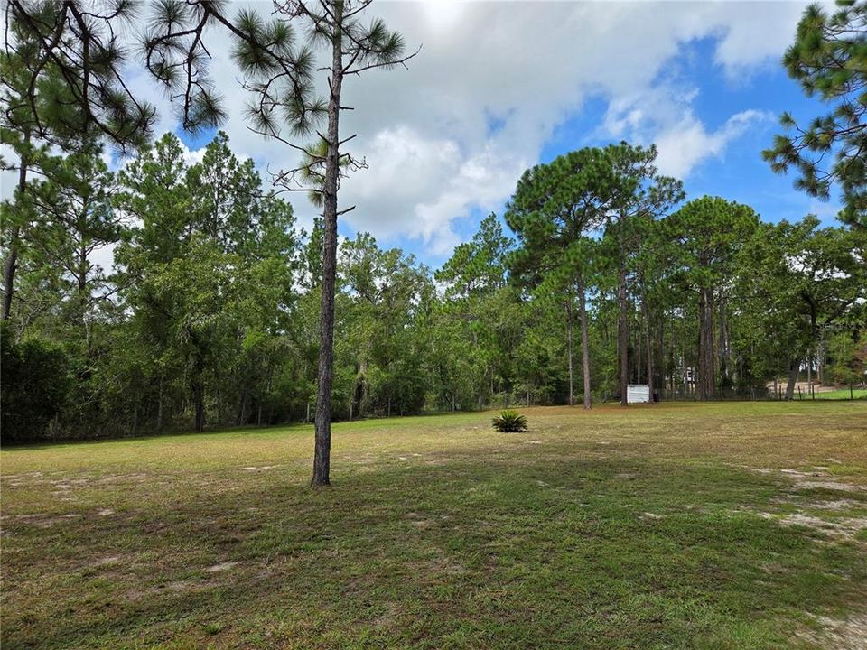 For Sale: $160,000 (3 beds, 2 baths, 1216 Square Feet)