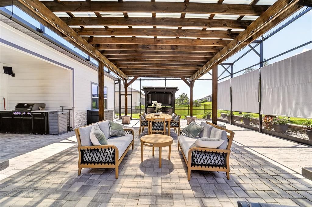 For Sale: $615,000 (4 beds, 3 baths, 2292 Square Feet)