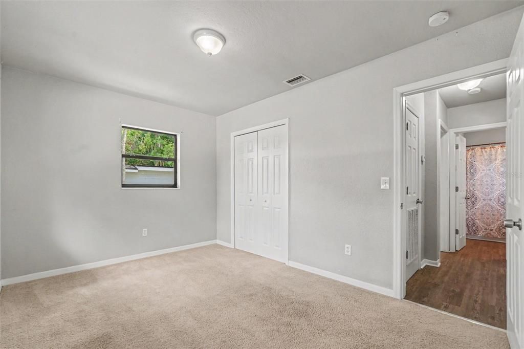 For Sale: $235,000 (3 beds, 2 baths, 1385 Square Feet)