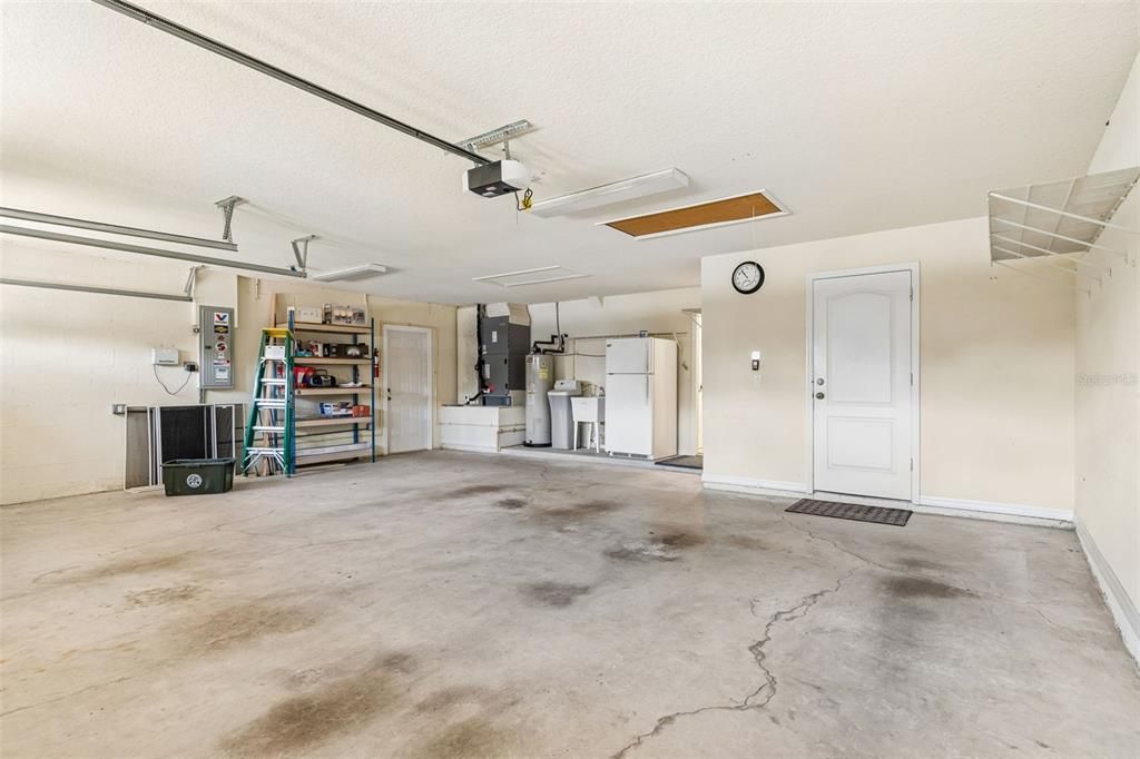 For Sale: $339,000 (3 beds, 2 baths, 2075 Square Feet)