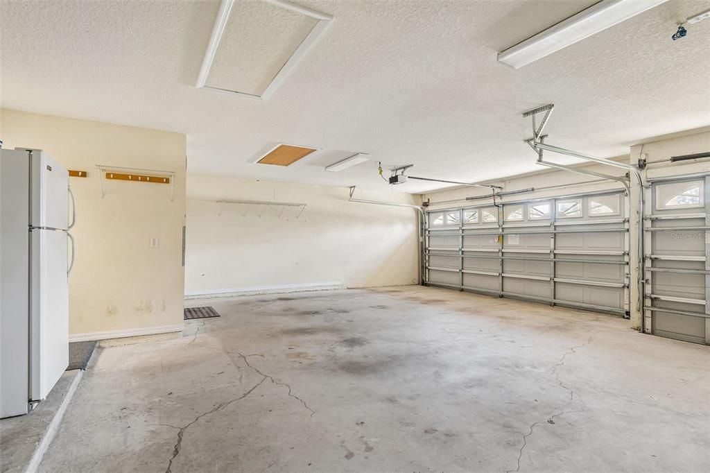 For Sale: $339,000 (3 beds, 2 baths, 2075 Square Feet)