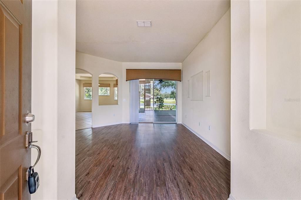 For Sale: $339,000 (3 beds, 2 baths, 2075 Square Feet)