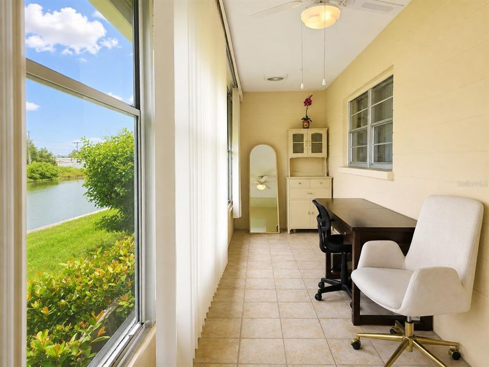 For Sale: $140,000 (2 beds, 2 baths, 1044 Square Feet)