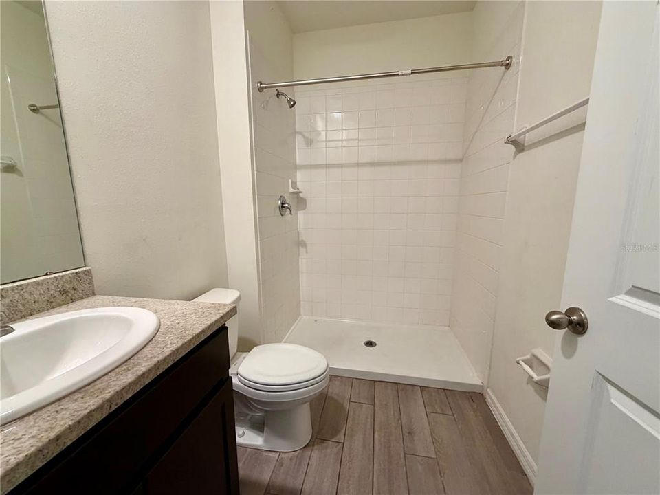 For Sale: $395,000 (5 beds, 3 baths, 2342 Square Feet)