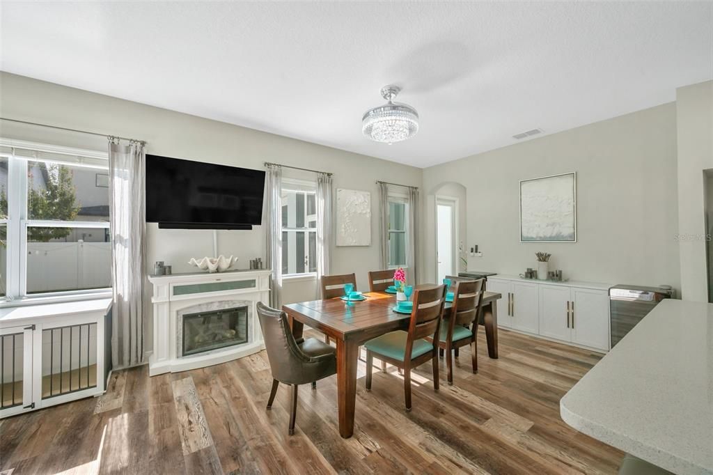For Sale: $749,900 (4 beds, 3 baths, 2120 Square Feet)