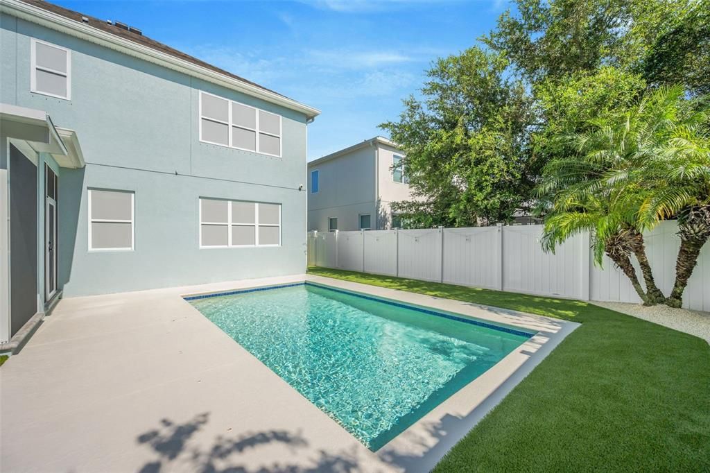 For Sale: $749,900 (4 beds, 3 baths, 2120 Square Feet)