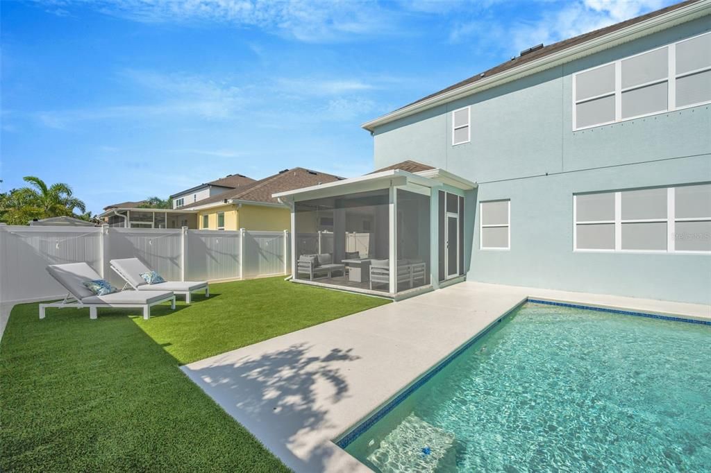 For Sale: $749,900 (4 beds, 3 baths, 2120 Square Feet)