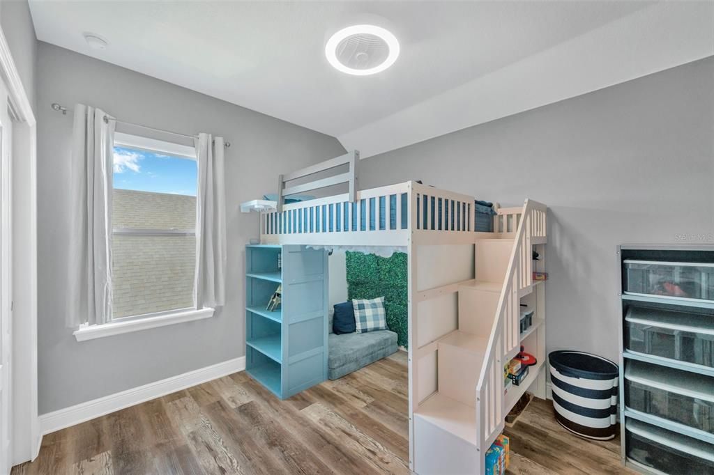 For Sale: $749,900 (4 beds, 3 baths, 2120 Square Feet)