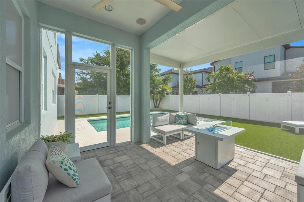 For Sale: $749,900 (4 beds, 3 baths, 2120 Square Feet)