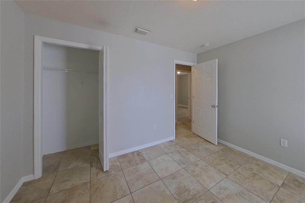 В аренду: $1,899 (4 спален, 2 ванн, 1781 Квадратных фут)