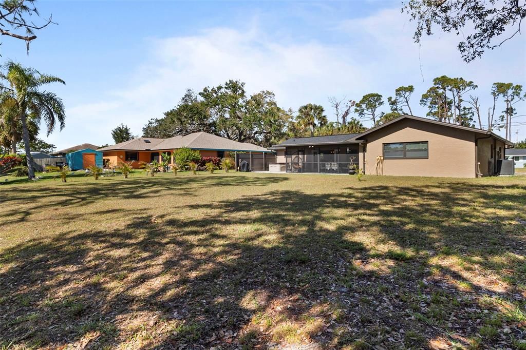 For Sale: $349,000 (2 beds, 2 baths, 1522 Square Feet)