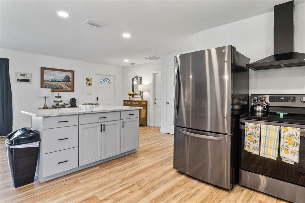 For Sale: $349,000 (2 beds, 2 baths, 1522 Square Feet)