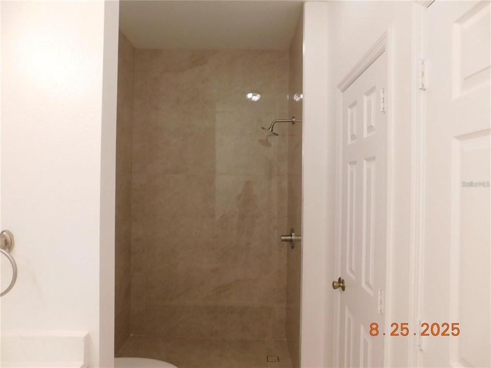 For Rent: $2,255 (3 beds, 2 baths, 1408 Square Feet)