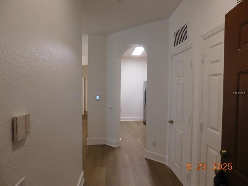 For Rent: $2,255 (3 beds, 2 baths, 1408 Square Feet)