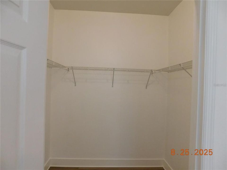 For Rent: $2,255 (3 beds, 2 baths, 1408 Square Feet)
