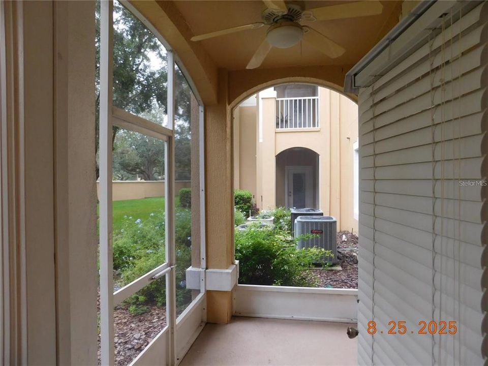 For Rent: $2,255 (3 beds, 2 baths, 1408 Square Feet)