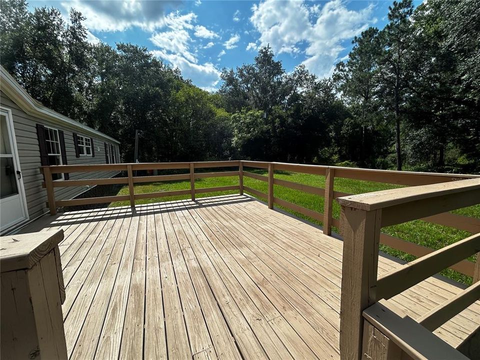 En Venta: $370,000 (3 camas, 2 baños, 2052 Pies cuadrados)