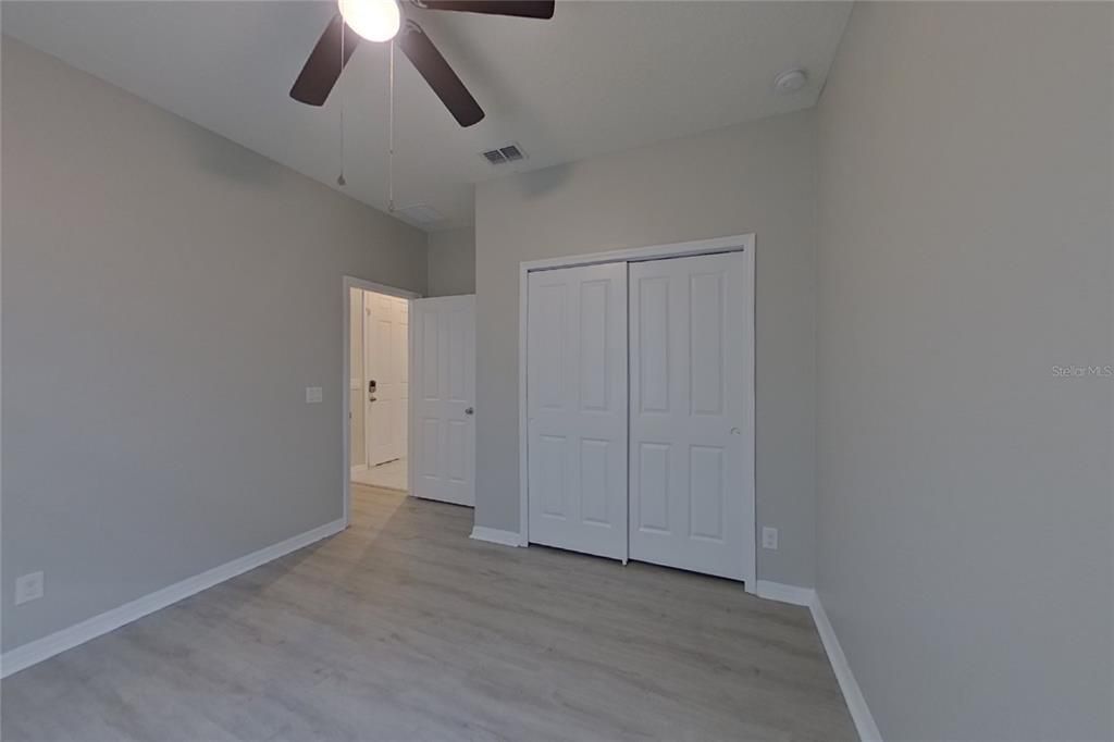 For Rent: $2,049 (3 beds, 2 baths, 1558 Square Feet)